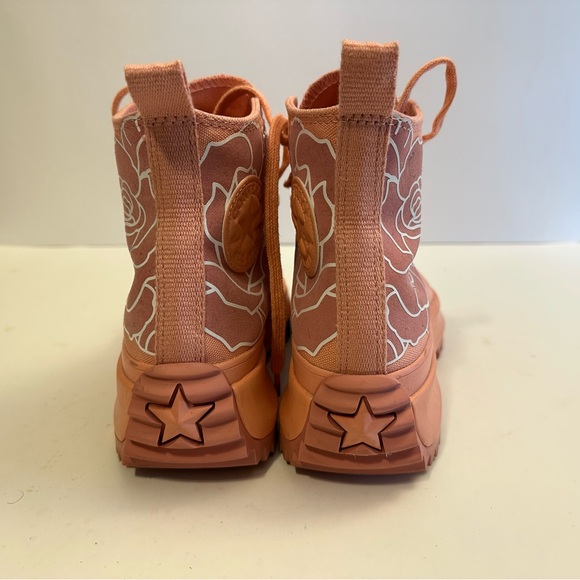 Converse Run Star Hike High Top Pink Quartz White Floral 571877C Women Size 7.0 - Picture 5 of 12